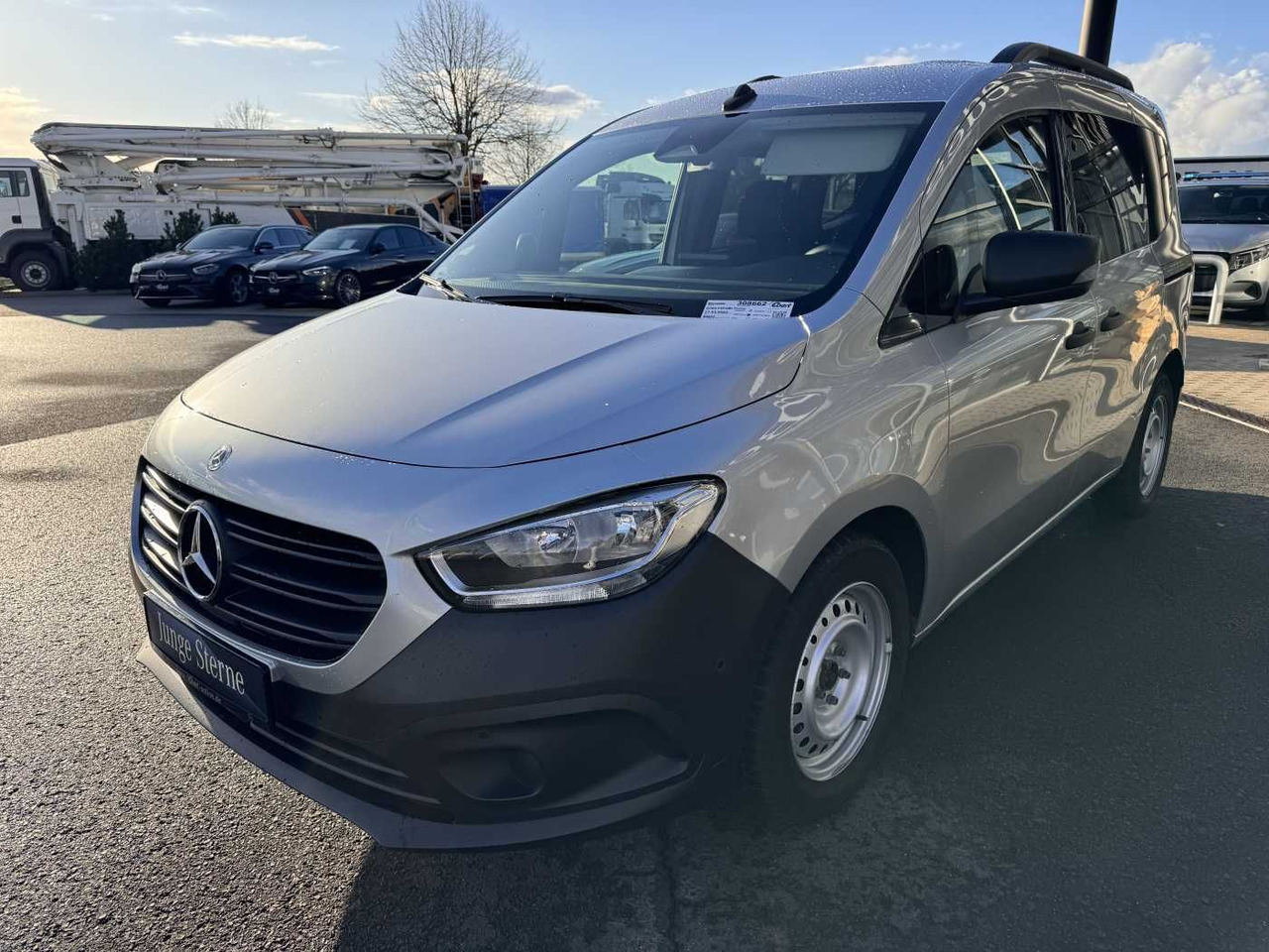 Mercedes-Benz Citan 110 CDI Tourer Klima AHK Kamera MBUX Tempo - Coche: foto 3 Mercedes-Benz Citan 110 CDI Tourer Klima AHK Kamera MBUX Tempo - Coche: foto 3