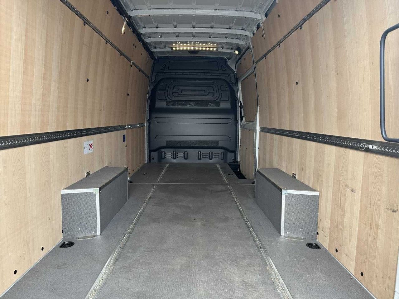 Furgón Mercedes-Benz Sprinter 317 CDI 4325 9G AHK Klima Kamera MBUX: foto 8 Furgón Mercedes-Benz Sprinter 317 CDI 4325 9G AHK Klima Kamera MBUX: foto 8