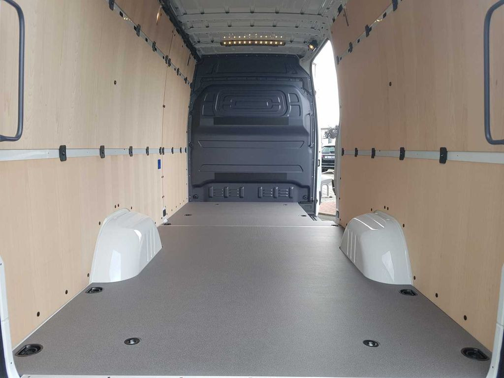 Furgón Mercedes-Benz Sprinter 317 CDI 4325 9G Klima Kamera AHK3,5: foto 7