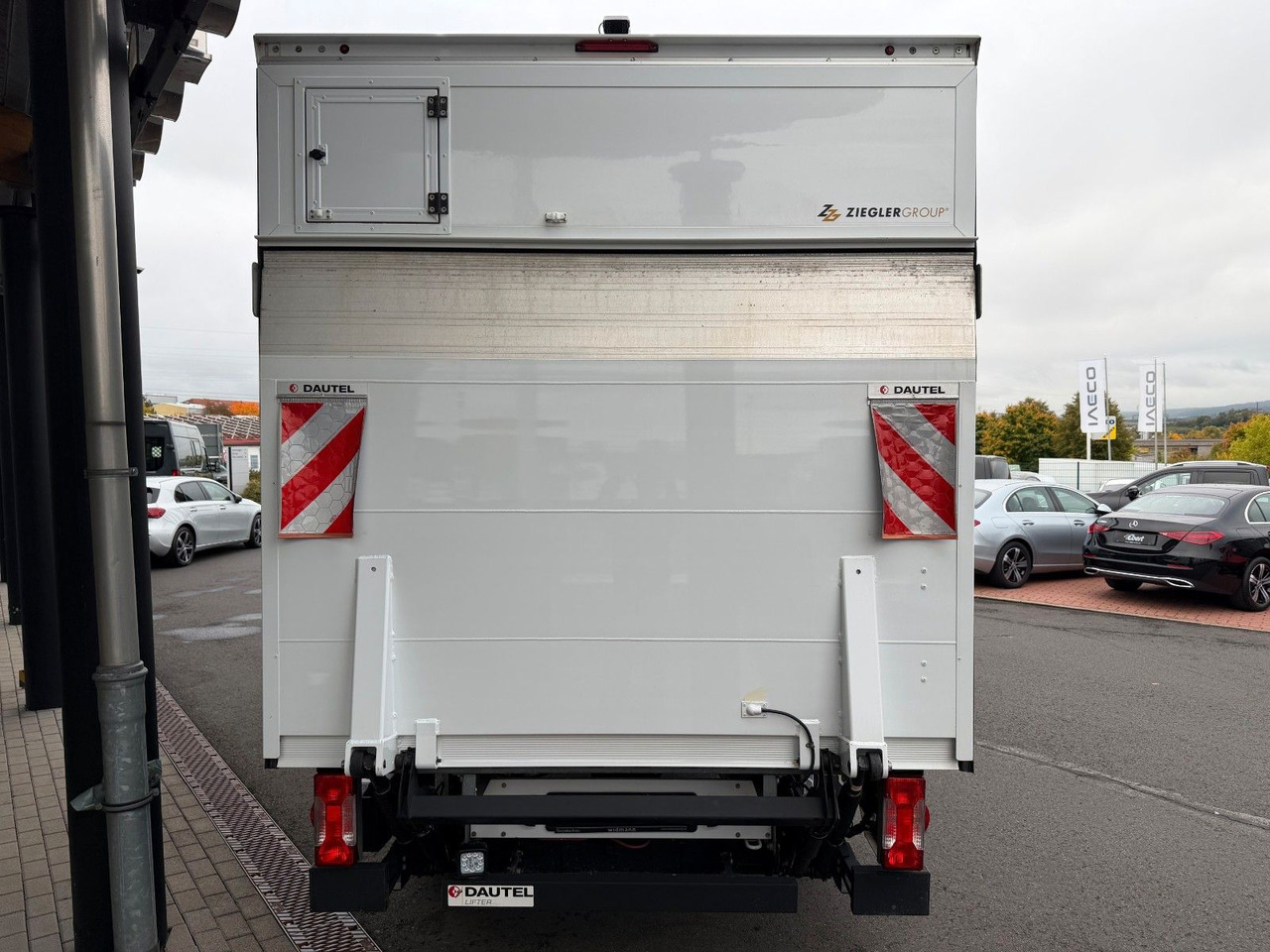 Mercedes-Benz Sprinter 317 CDI 4325 Koffer LBW Klima Kamera - Furgoneta caja cerrada: foto 5 Mercedes-Benz Sprinter 317 CDI 4325 Koffer LBW Klima Kamera - Furgoneta caja cerrada: foto 5