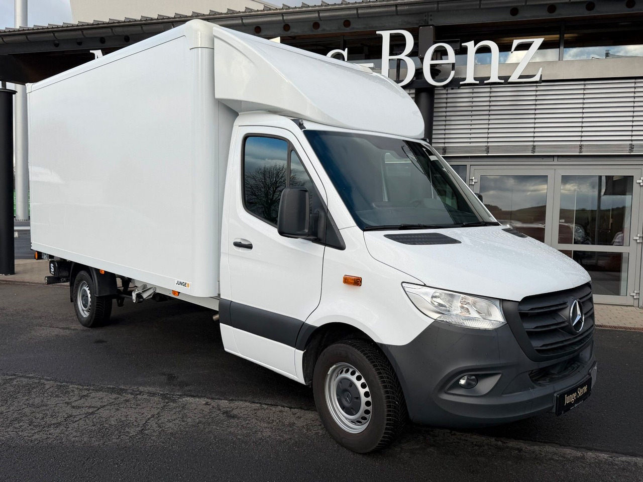 Furgoneta caja cerrada Mercedes-Benz Sprinter 317 CDI Koffer LBW Klima Kamera MBUX: foto 1