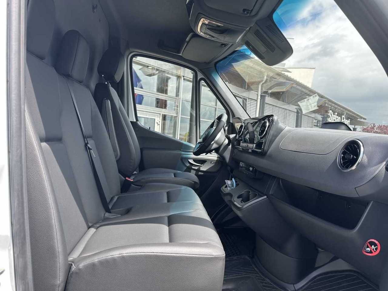 Furgón Mercedes-Benz Sprinter 319 CDI 4x4 4325 Kamera LED SHZ MBUX: foto 8