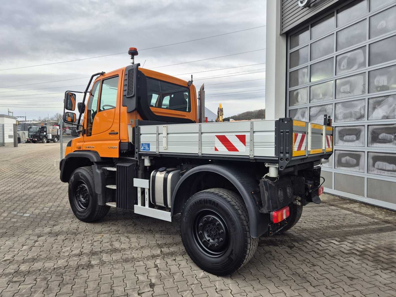 Camión volquete nuevo Mercedes-Benz Unimog U423 4x4 Hydrostat Zapfwelle: foto 8