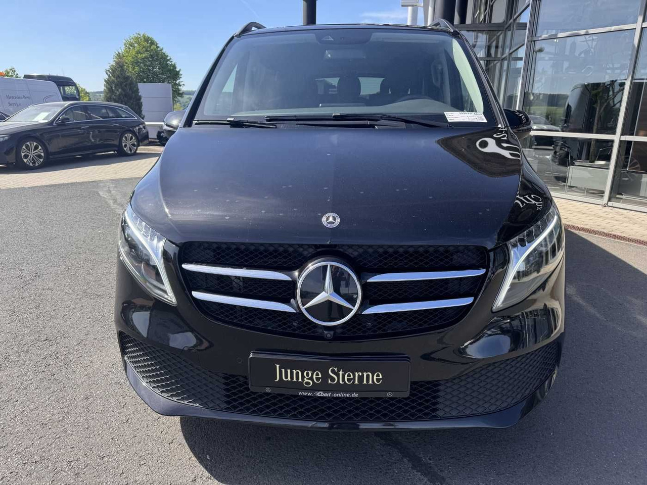 Mercedes-Benz V 300 d AVA Extralang AIRMATIC Standheiz 360Kam - Coche: foto 2 Mercedes-Benz V 300 d AVA Extralang AIRMATIC Standheiz 360Kam - Coche: foto 2