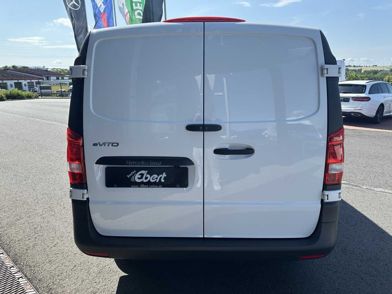 Mercedes-Benz eVito 112 Klima Kamera Navi SHZ Tempomat - Furgoneta pequeña, Furgoneta eléctrica: foto 5 Mercedes-Benz eVito 112 Klima Kamera Navi SHZ Tempomat - Furgoneta pequeña, Furgoneta eléctrica: foto 5