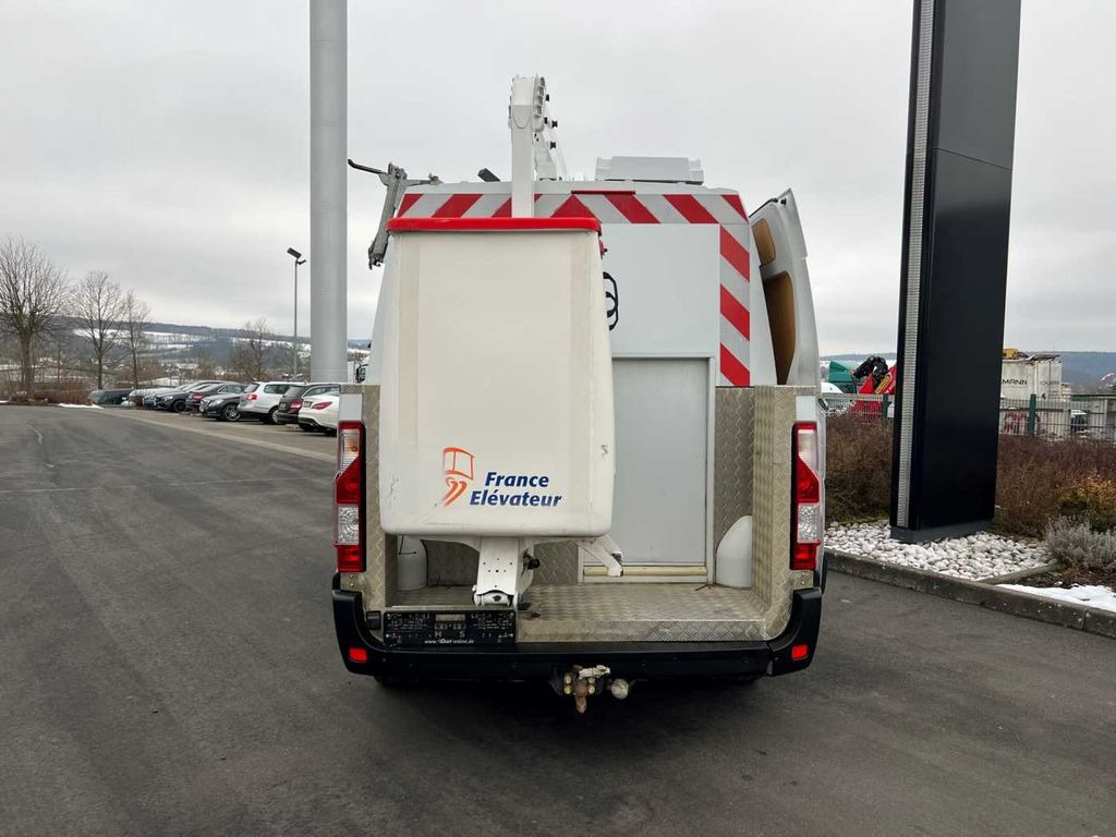 Arrendamiento de Renault Master 2.3 dCi / France Elevateur 121FCC, 12m  Renault Master 2.3 dCi / France Elevateur 121FCC, 12m: foto 6