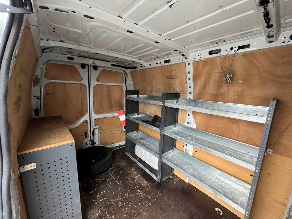 Camión con plataforma elevadora, Furgoneta Renault Master 2.3 dCi / France Elevateur 121FT, 12m Renault Master 2.3 dCi / France Elevateur 121FT, 12m: foto 11 Camión con plataforma elevadora, Furgoneta Renault Master 2.3 dCi / France Elevateur 121FT, 12m Renault Master 2.3 dCi / France Elevateur 121FT, 12m: foto 11