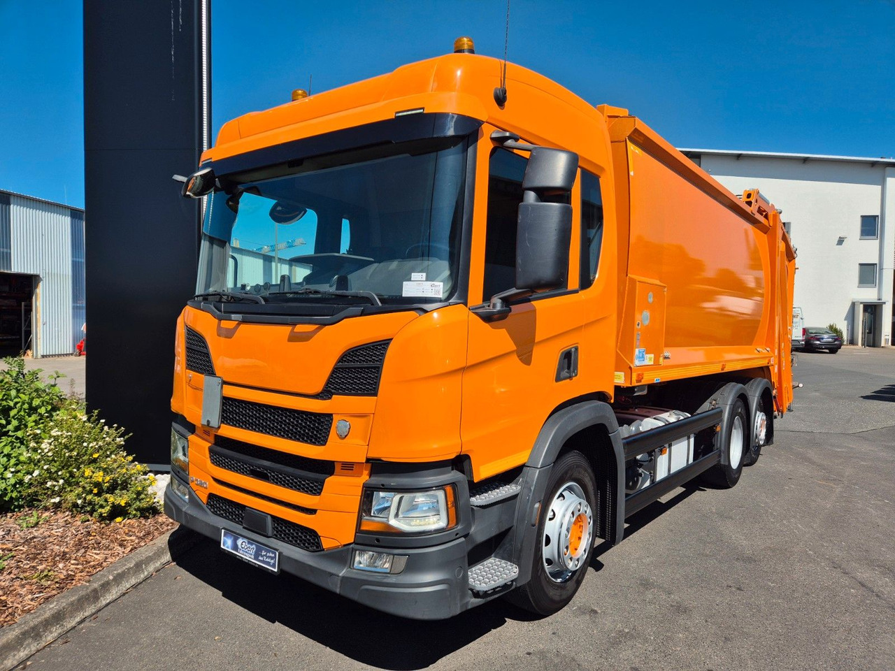 Scania P 320 B6x2*4NA Olympus 21 W ASF Hecklader - Camión de basura: foto 2 Scania P 320 B6x2*4NA Olympus 21 W ASF Hecklader - Camión de basura: foto 2