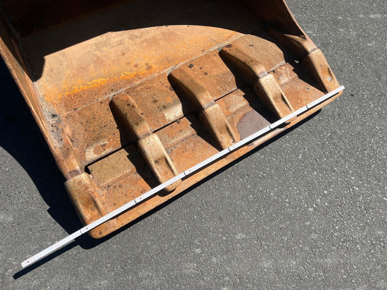 Arrendamiento de  Volvo EW160D / 2014 / 1xTieflöffel / Forstschutzgitter Volvo EW160D / 2014 / 1xTieflöffel / Forstschutzgitter: foto 14