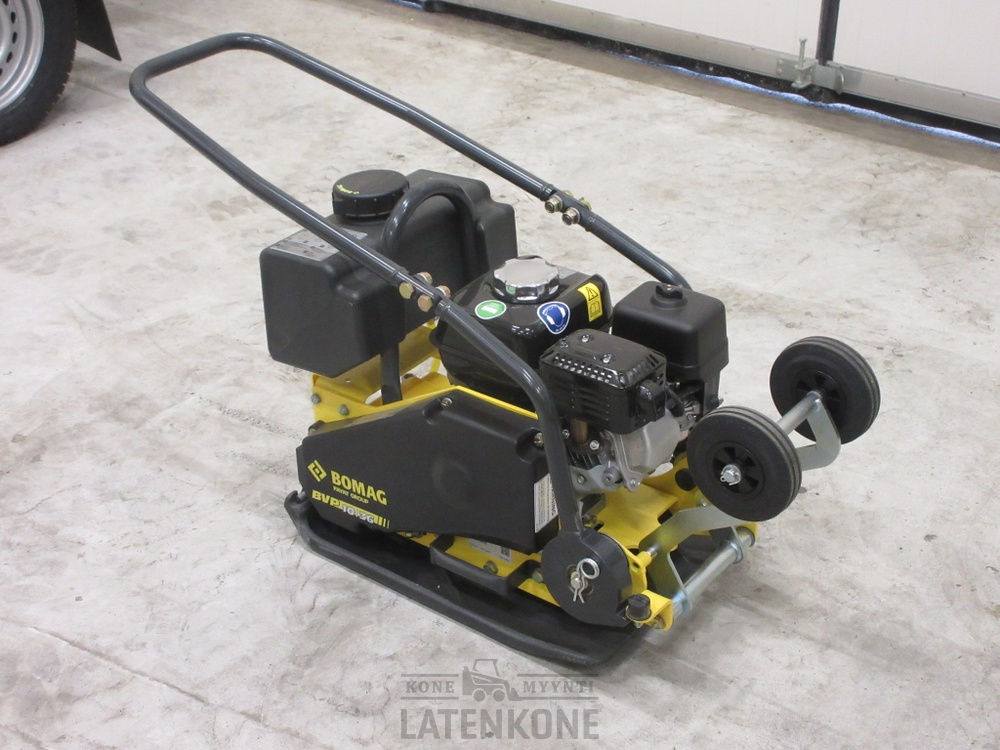 Plancha reversible Bomag BVP10/36 tärylätkä vesityksellä ja renkailla: foto 18