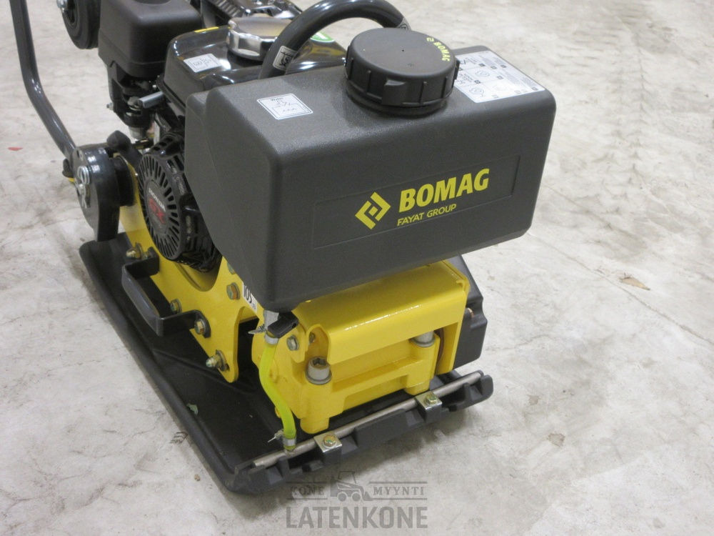 Plancha reversible Bomag BVP10/36 tärylätkä vesityksellä ja renkailla: foto 9