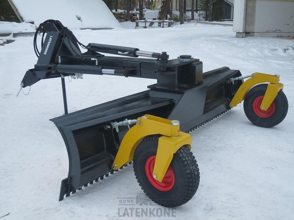 Laten Takalana 300cm rungonkäännöllä - Hoja de bulldozer: foto 1 Laten Takalana 300cm rungonkäännöllä - Hoja de bulldozer: foto 1