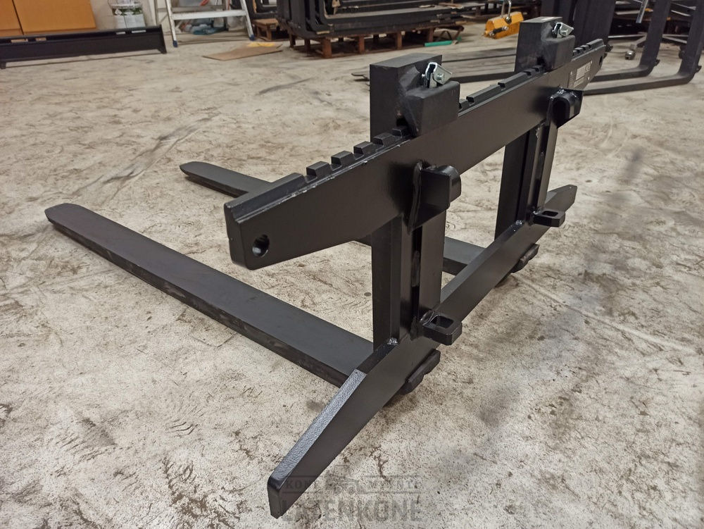 Laten Trukkipiikit 2000kg 1100mm/1200mm 2A Avant - Horquillas para Maquinaria de construcción: foto 5 Laten Trukkipiikit 2000kg 1100mm/1200mm 2A Avant - Horquillas para Maquinaria de construcción: foto 5