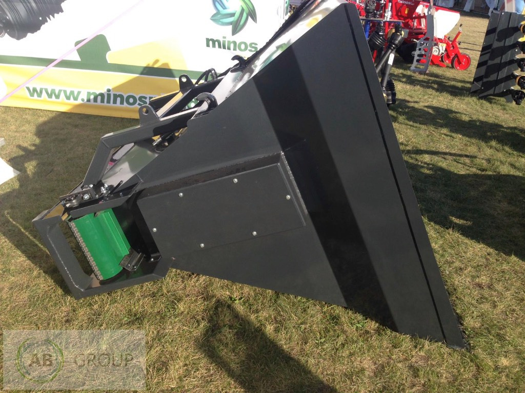 ArkMET bedding shovel A901.150, 1.71 m3 - Maquinaria ganadera: foto 1 ArkMET bedding shovel A901.150, 1.71 m3 - Maquinaria ganadera: foto 1