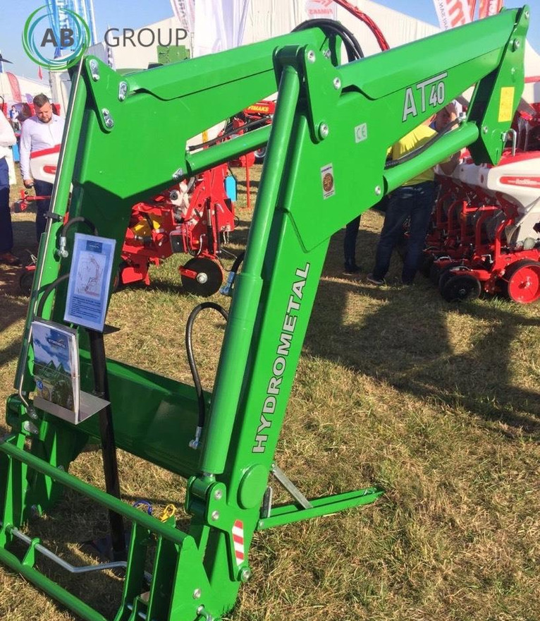 Hydrometal front loader AT-40 - Cargador frontal para tractor: foto 3 Hydrometal front loader AT-40 - Cargador frontal para tractor: foto 3