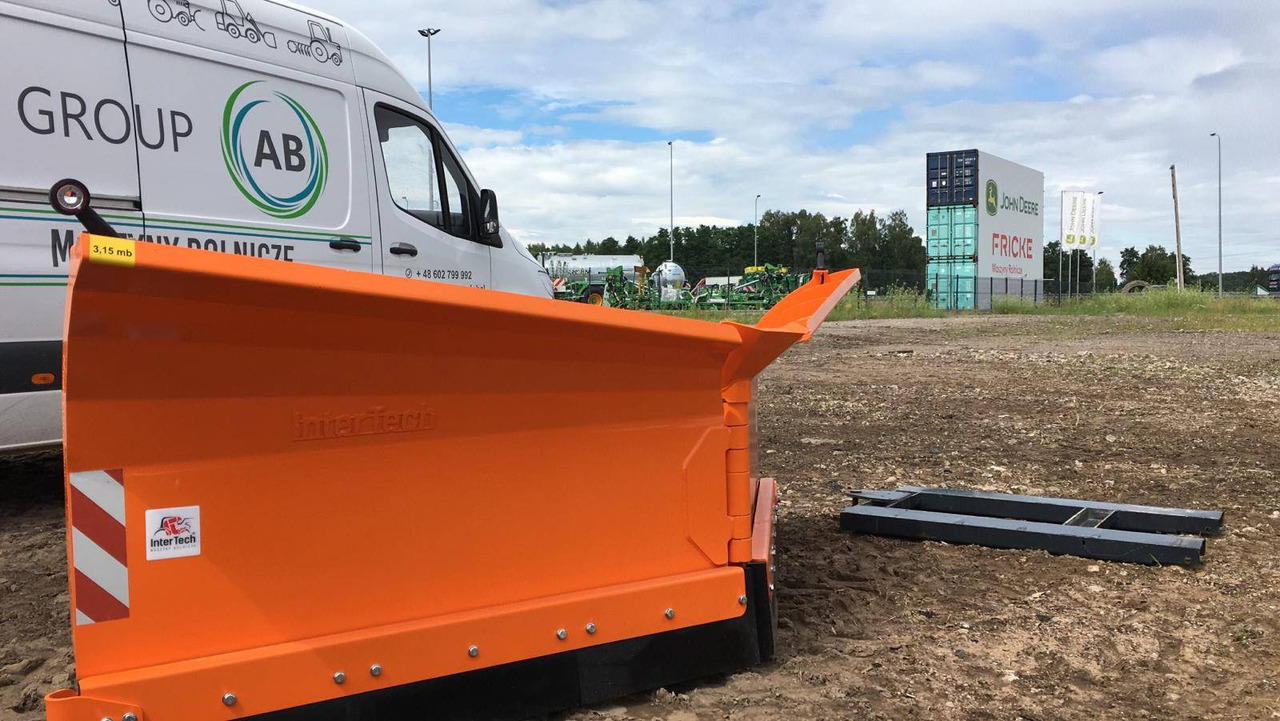 Inter-Tech Hydraulic Plow PSSHV-01, 3.15 m - Cuchilla quitanieves para Maquinaria agrícola: foto 2 Inter-Tech Hydraulic Plow PSSHV-01, 3.15 m - Cuchilla quitanieves para Maquinaria agrícola: foto 2