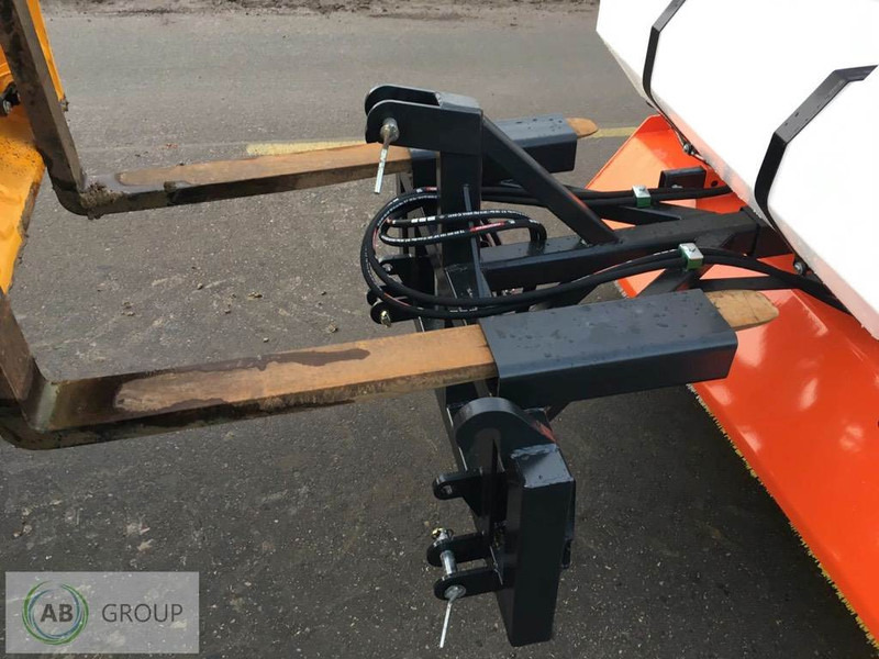 METAL-TECHNIK zamiatarka 1,8m - Barredora cucharón para Vehículo municipal: foto 5 METAL-TECHNIK zamiatarka 1,8m - Barredora cucharón para Vehículo municipal: foto 5