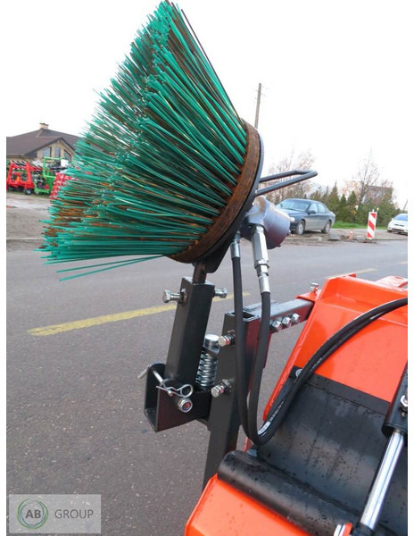 METAL-TECHNIK zamiatarka 1,8m - Barredora cucharón para Vehículo municipal: foto 4 METAL-TECHNIK zamiatarka 1,8m - Barredora cucharón para Vehículo municipal: foto 4