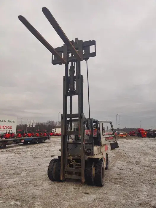 Nissan Jf05H60Pu - Carretilla elevadora de gas: foto 2 Nissan Jf05H60Pu - Carretilla elevadora de gas: foto 2