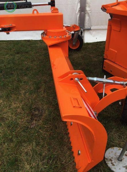 Spawex hydraulic rear snow plough PSTH, 3 m - Cuchilla quitanieves para Maquinaria agrícola: foto 5 Spawex hydraulic rear snow plough PSTH, 3 m - Cuchilla quitanieves para Maquinaria agrícola: foto 5