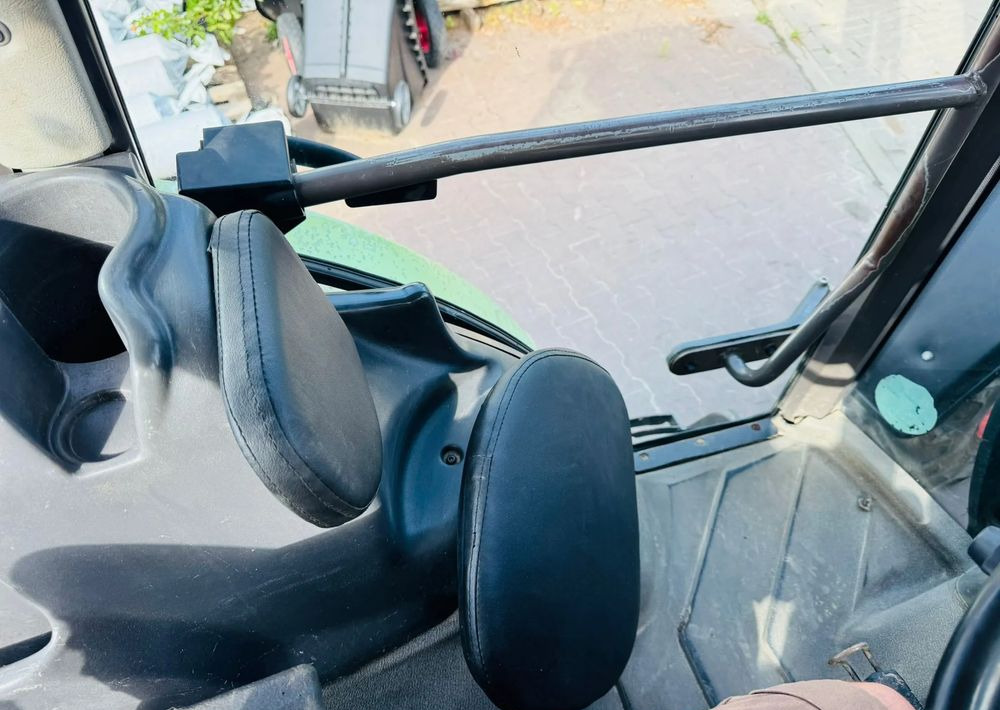 Tractor Claas Celtis 446 RX: foto 10 Tractor Claas Celtis 446 RX: foto 10