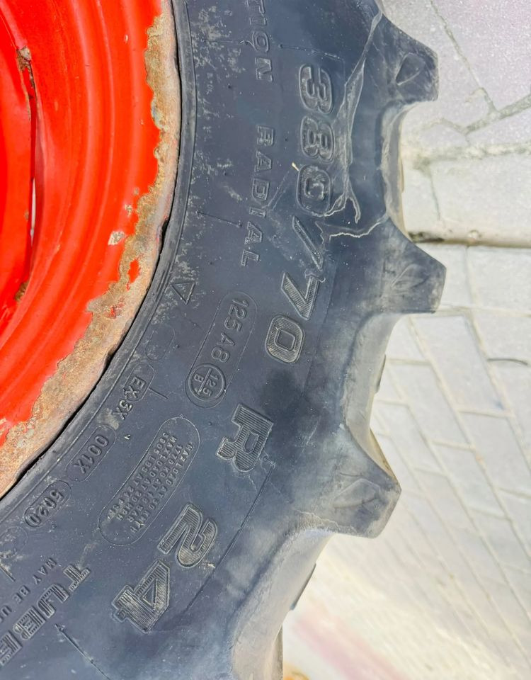 Tractor Claas Celtis 446 RX: foto 15 Tractor Claas Celtis 446 RX: foto 15