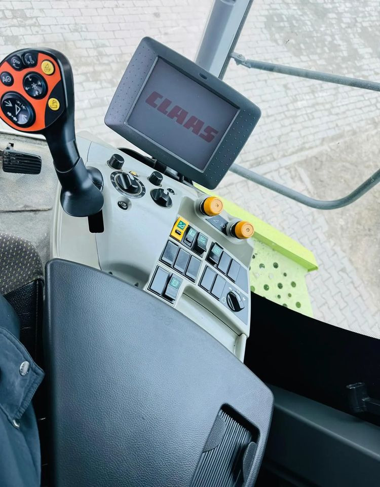 Cosechadora de granos Claas LEXION 750 APS HYBRID: foto 10