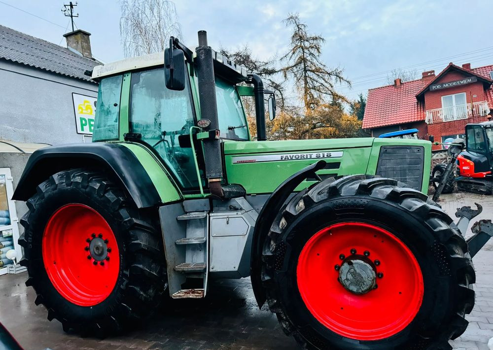 Fendt Favorit 818 - Tractor: foto 5 Fendt Favorit 818 - Tractor: foto 5