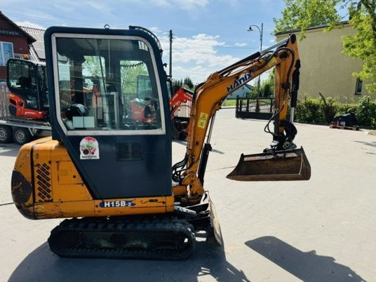 Hanix H115B-2 - Miniexcavadora: foto 3 Hanix H115B-2 - Miniexcavadora: foto 3