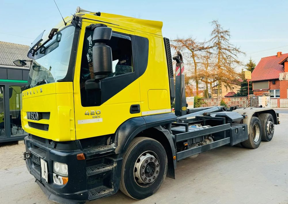 Iveco STRALIS - Camión multibasculante: foto 1 Iveco STRALIS - Camión multibasculante: foto 1