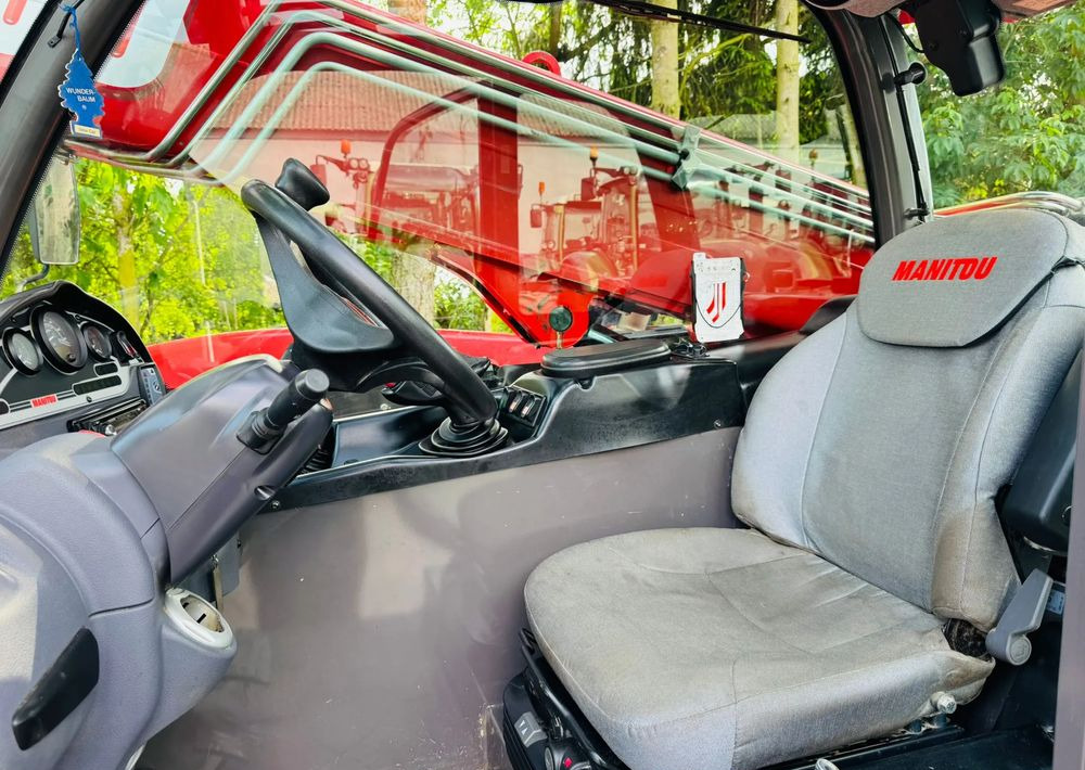 Arrendamiento de  Manitou MLT 741 120 PS Manitou MLT 741 120 PS: foto 14 Arrendamiento de  Manitou MLT 741 120 PS Manitou MLT 741 120 PS: foto 14