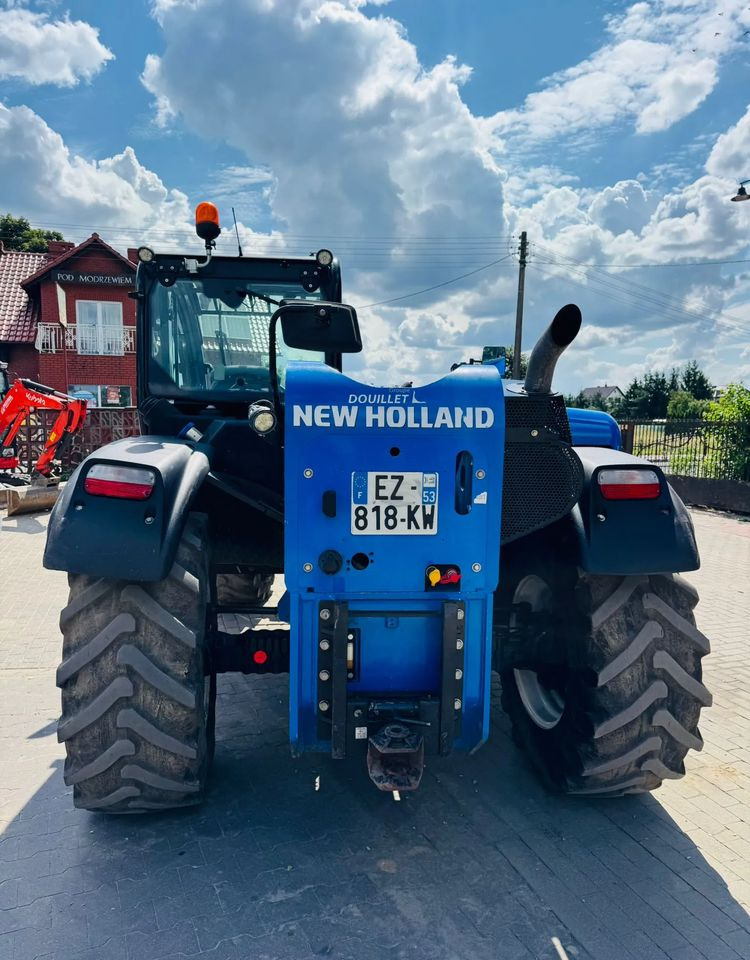 New Holland L7.42 - Manipulador telescópico: foto 3 New Holland L7.42 - Manipulador telescópico: foto 3