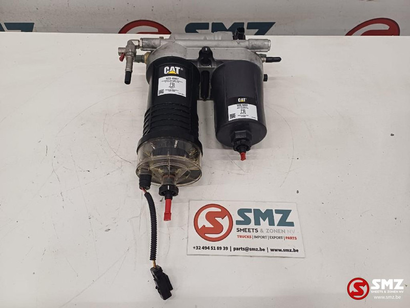 Caterpillar Water separator + fuel filter group Caterpillar - Sistema de combustible para Equipo de manutención: foto 1 Caterpillar Water separator + fuel filter group Caterpillar - Sistema de combustible para Equipo de manutención: foto 1