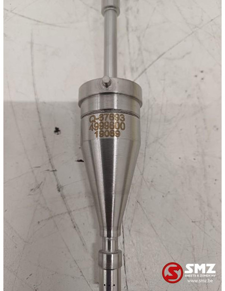 DAF AdBlue verstuiver DAF - Sistema de combustible para Camión: foto 3 DAF AdBlue verstuiver DAF - Sistema de combustible para Camión: foto 3