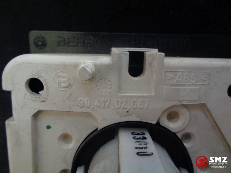 DAF Daf xf 105 ac control unit 9041702667 - Calefacción/ Ventilación para Camión: foto 3 DAF Daf xf 105 ac control unit 9041702667 - Calefacción/ Ventilación para Camión: foto 3