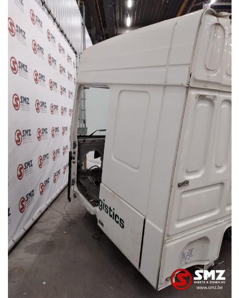 DAF Occ Cabine DAF XF106 space cab - Cabina e interior para Camión: foto 2 DAF Occ Cabine DAF XF106 space cab - Cabina e interior para Camión: foto 2