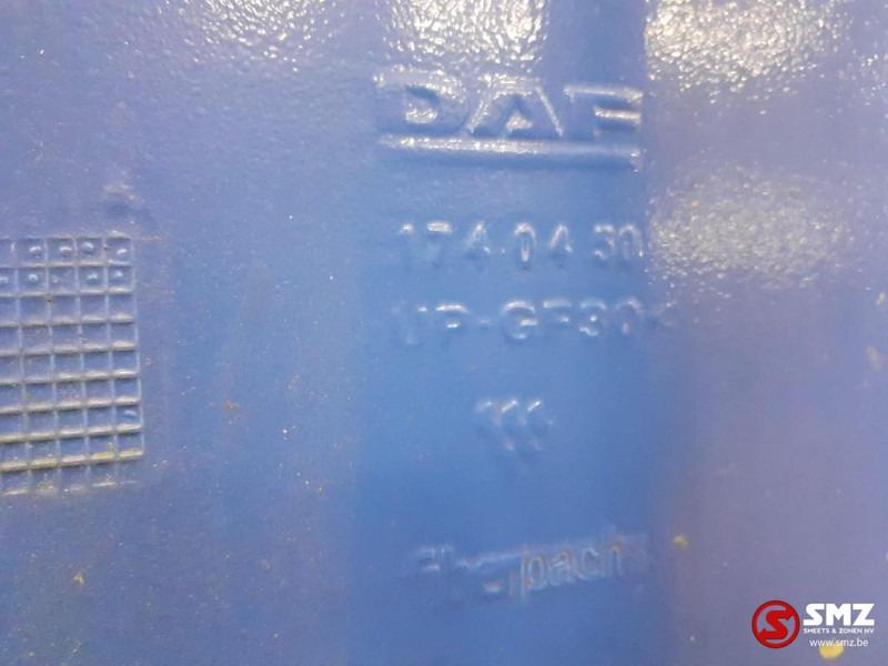 DAF Occ cabinespoiler rechts DAF - Aerodinámica/ Spoiler para Camión: foto 3 DAF Occ cabinespoiler rechts DAF - Aerodinámica/ Spoiler para Camión: foto 3