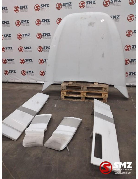 DAF Occ cabinespoilerset DAF XF 105 - Aerodinámica/ Spoiler para Camión: foto 2 DAF Occ cabinespoilerset DAF XF 105 - Aerodinámica/ Spoiler para Camión: foto 2