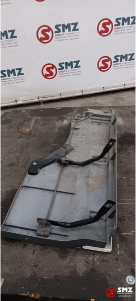 DAF Occ spatbord rechts DAF - Carrocería y exterior para Camión: foto 2 DAF Occ spatbord rechts DAF - Carrocería y exterior para Camión: foto 2