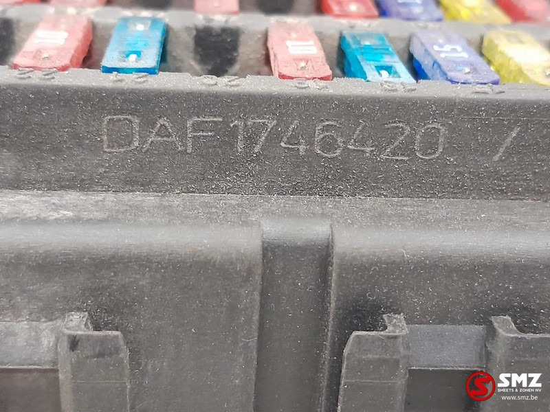 Sistema eléctrico para Camión DAF Occ zekeringskast DAF: foto 6 Sistema eléctrico para Camión DAF Occ zekeringskast DAF: foto 6