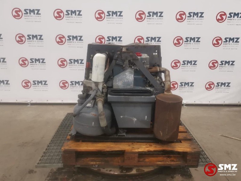 Deutz Occ Compressor met 2 cilinder Deutz motor - Compresor de aire: foto 3 Deutz Occ Compressor met 2 cilinder Deutz motor - Compresor de aire: foto 3