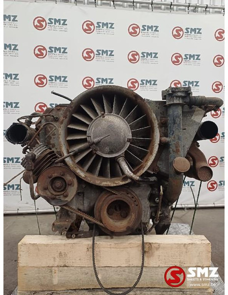 Deutz Occ motor F6L413V Deutz + versnellingsbak AK6-80-5 - Motor para Camión: foto 3 Deutz Occ motor F6L413V Deutz + versnellingsbak AK6-80-5 - Motor para Camión: foto 3