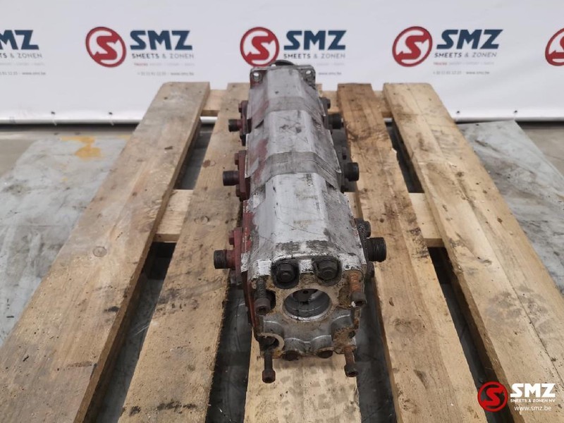 Diversen Occ Hydraulische pomp driedubbel - Bomba hidráulica para Camión: foto 2 Diversen Occ Hydraulische pomp driedubbel - Bomba hidráulica para Camión: foto 2