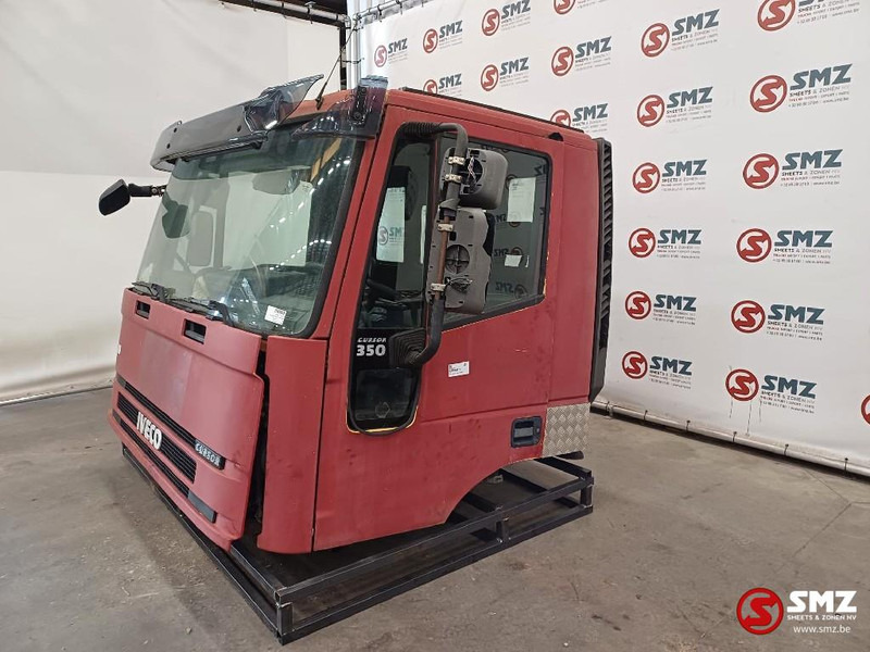 Iveco Occ Cabine Iveco Trakker - Cabina e interior para Camión: foto 3 Iveco Occ Cabine Iveco Trakker - Cabina e interior para Camión: foto 3