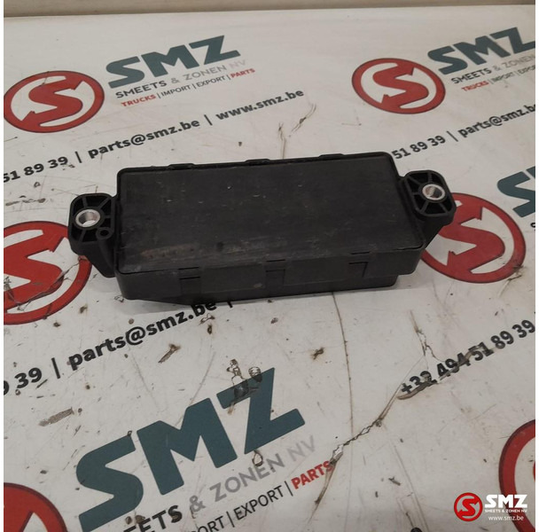 Iveco Occ ECU ESC regeleenheid Iveco - Unidad de control para Camión: foto 2 Iveco Occ ECU ESC regeleenheid Iveco - Unidad de control para Camión: foto 2