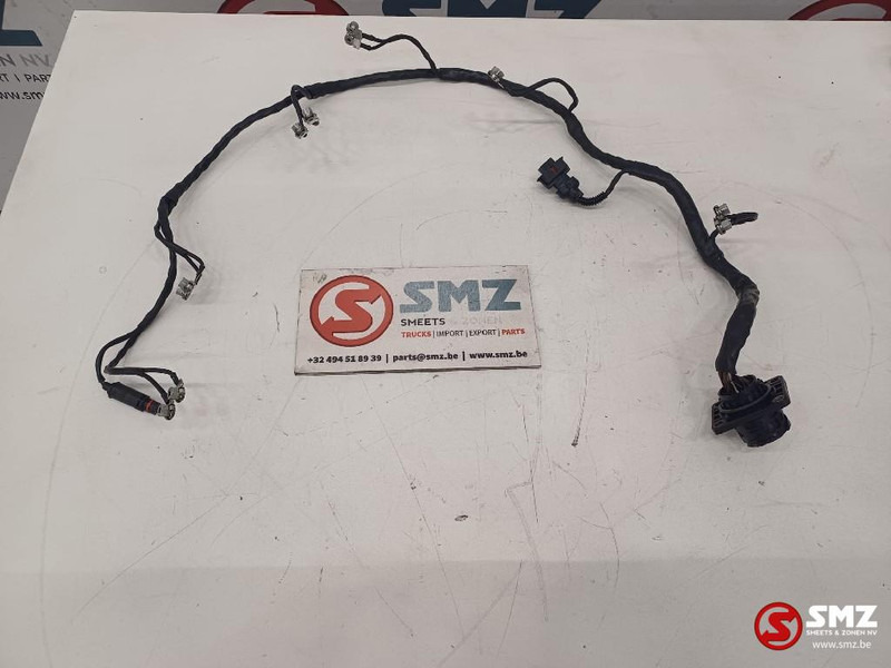 Iveco Occ brandstofinjectorkabelboom F3GFE611 Iveco - Cables/ Alambres para Camión: foto 1 Iveco Occ brandstofinjectorkabelboom F3GFE611 Iveco - Cables/ Alambres para Camión: foto 1