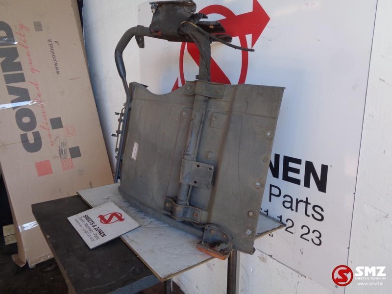 Iveco Occ spatbord links voor - Guardabarros para Camión: foto 3 Iveco Occ spatbord links voor - Guardabarros para Camión: foto 3