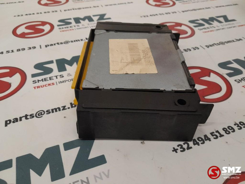 MAN Occ ECU ECAS 4x2 regeleenheid MAN - Unidad de control para Camión: foto 4 MAN Occ ECU ECAS 4x2 regeleenheid MAN - Unidad de control para Camión: foto 4