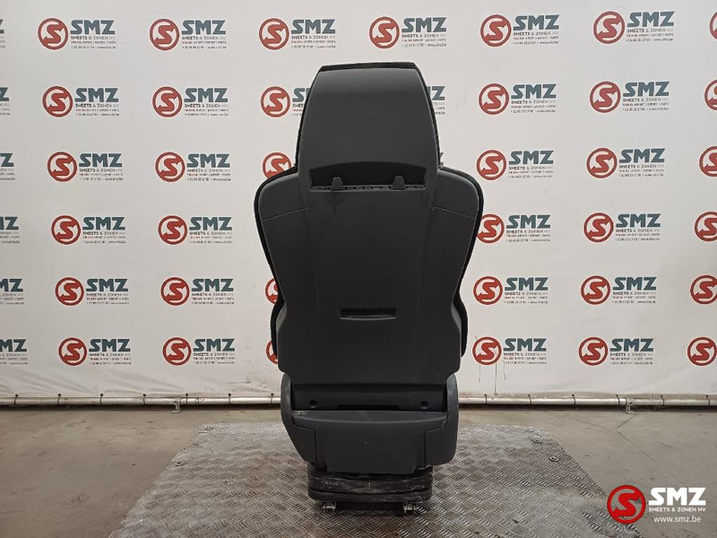 MAN Occ bijrijdersstoel MAN - Cabina e interior para Camión: foto 2 MAN Occ bijrijdersstoel MAN - Cabina e interior para Camión: foto 2