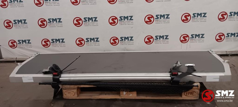 MAN Occ bovenbed MAN - Cabina e interior para Camión: foto 2 MAN Occ bovenbed MAN - Cabina e interior para Camión: foto 2